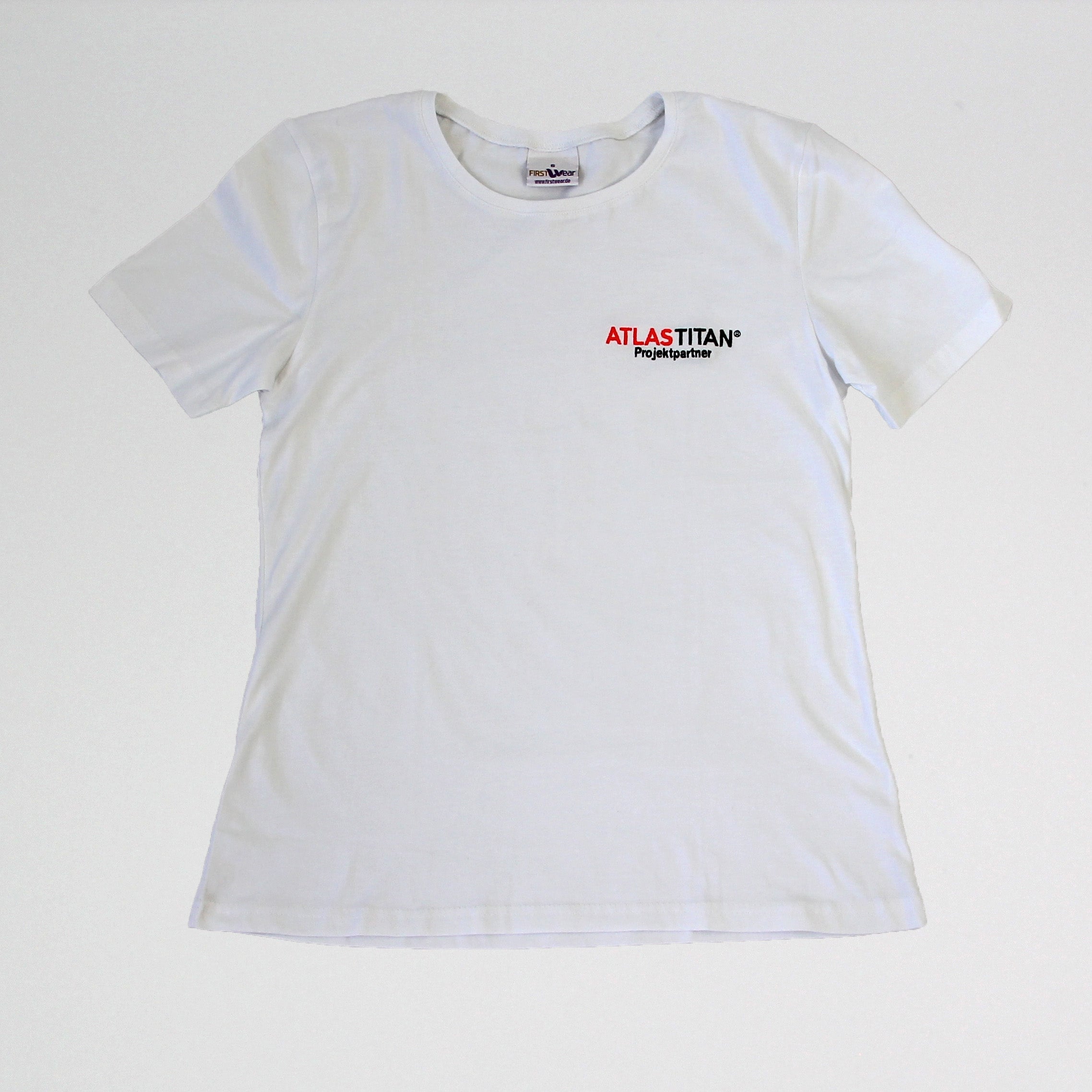 FIRST WEAR T-shirt weiß mit Stick